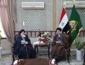 استقبال رئیس کل دیوان اوقاف شیعی عراق از آیت الله میلانی