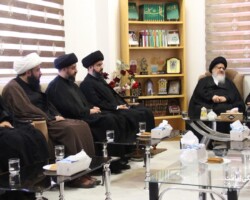 بازدید حجج اسلام موسوی و بحرالعلوم از اساتید حوزه علمیه نجف اشرف از بنیاد فرهنگی امامت